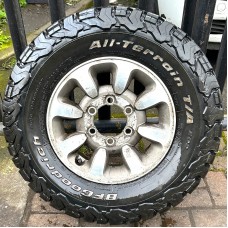 15 ALLOY WHEEL AND TYRE