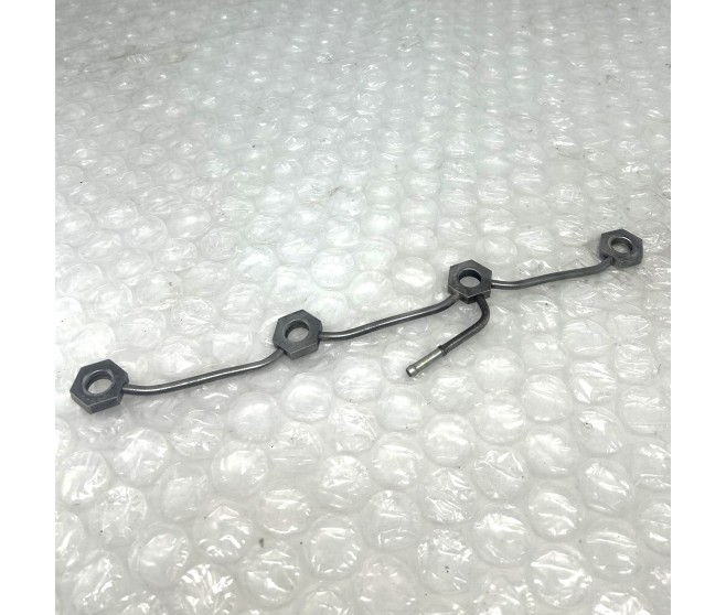 FUEL INJECTOR RAIL RETURN SPILL PIPE FOR A MITSUBISHI L200 - K14T