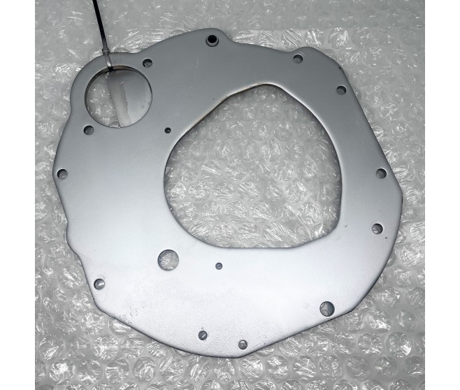 REAR CYLINDER BLOCK PLATE  FOR A MITSUBISHI ENGINE - 