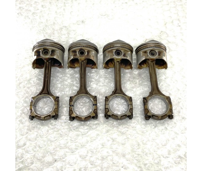 CONNECTING ROD WITH PISTON FOR A MITSUBISHI N10,20# - CONNECTING ROD WITH PISTON
