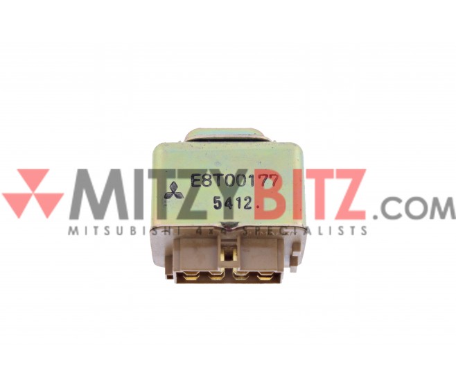 E8T00177 ENGINE CONTROL RELAY FOR A MITSUBISHI PAJERO MINI - H56A