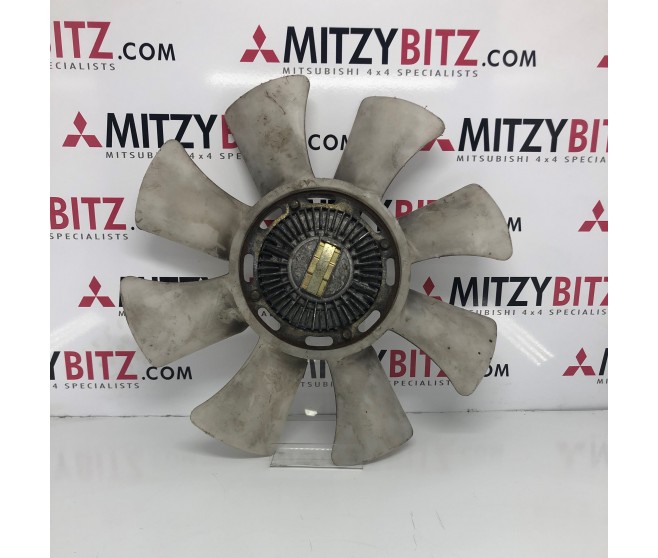 RADIATOR COOLING VISCUS FAN FOR A MITSUBISHI PAJERO - V45W