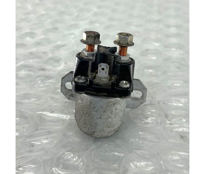 GOOD USED GLOW PLUG RELAY SOLENOID FOR A MITSUBISHI DELICA TRUCK - P05T