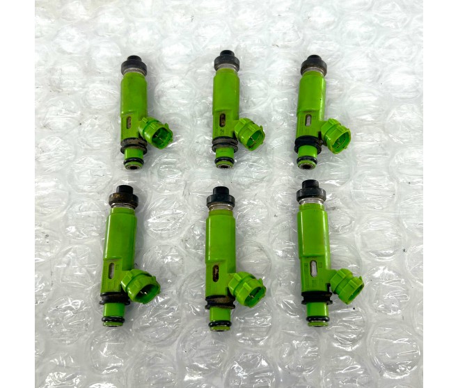 FUEL INJECTORS X6 NOT TESTED FOR A MITSUBISHI PA-PF# - FUEL INJECTORS X6 NOT TESTED