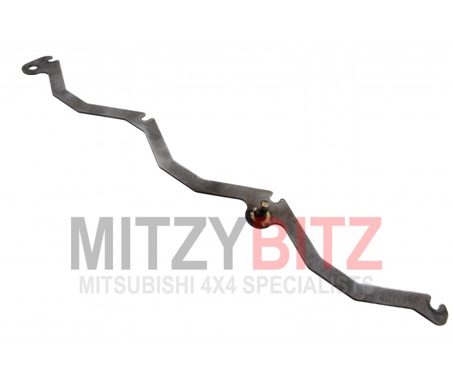 GLOW PLUG RAIL BUZZ BAR FOR A MITSUBISHI L200 - K74T