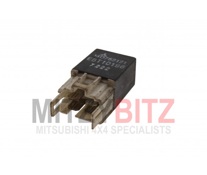 AUTO GEARBOX CONTROL RELAY E8T10196 FOR A MITSUBISHI CHASSIS ELECTRICAL - 