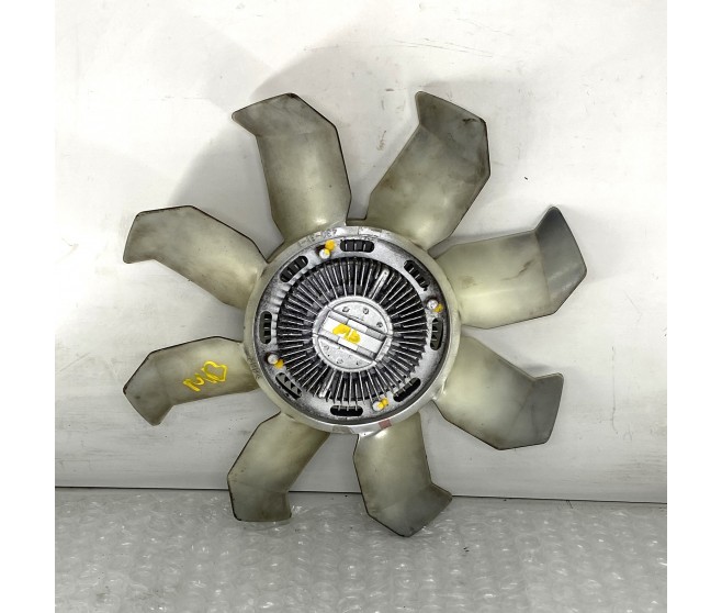 COOLING FAN FOR A MITSUBISHI PAJERO - V46W