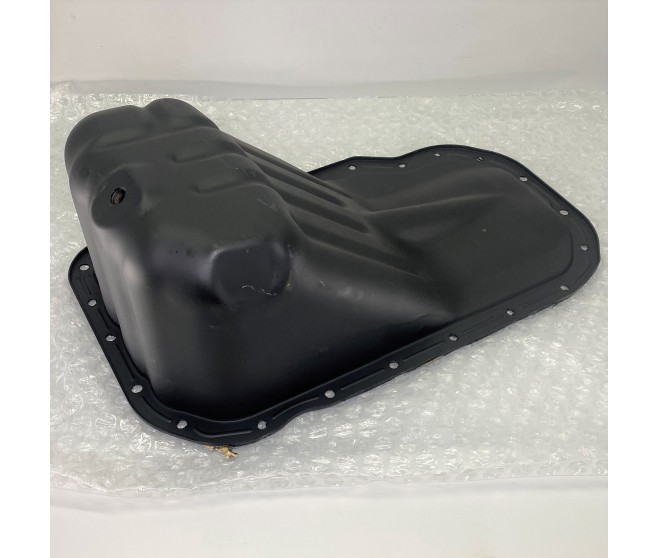 ENGINE OIL SUMP PAN FOR A MITSUBISHI PA-PF# - COVER,REAR PLATE & OIL PAN