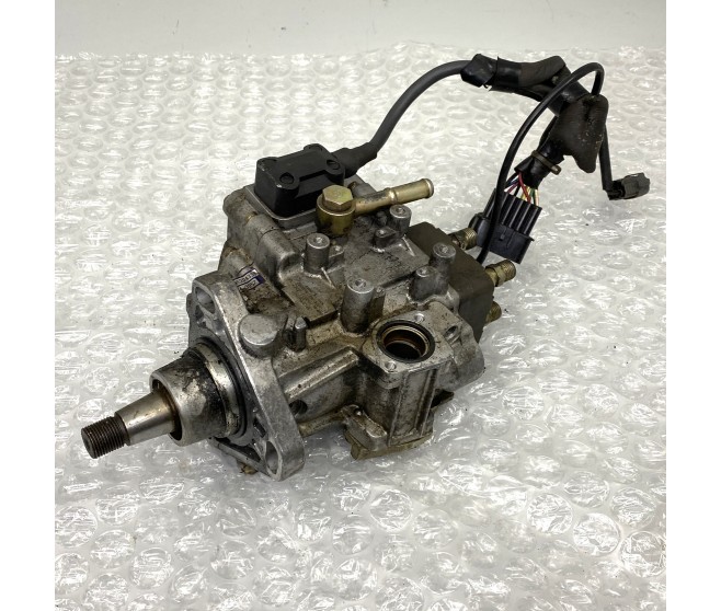 SPARES REPAIR FUEL INJECTION PUMP - 3.2 DID FOR A MITSUBISHI PAJERO/MONTERO - V78W