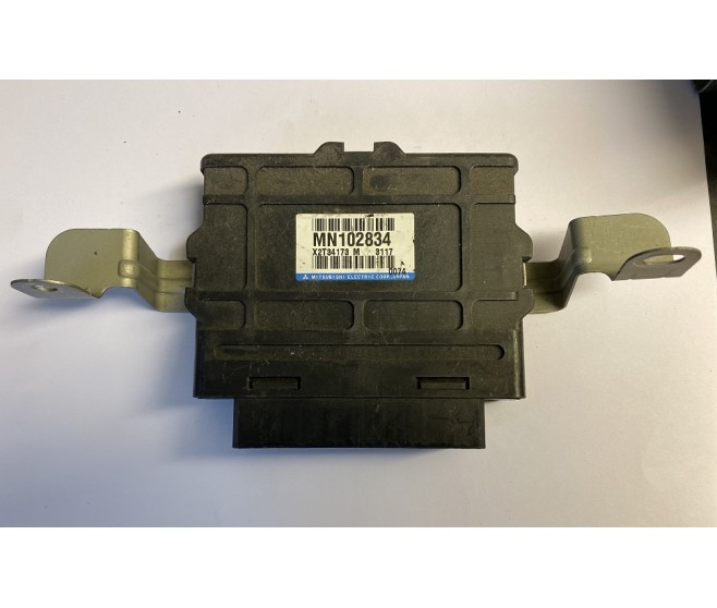 ABS CONTROL UNIT MN102834  FOR A MITSUBISHI V60,70# - ABS CONTROL UNIT MN102834 