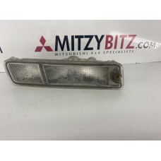 FRONT RIGHT BUMPER INDICATOR SIDELIGHT
