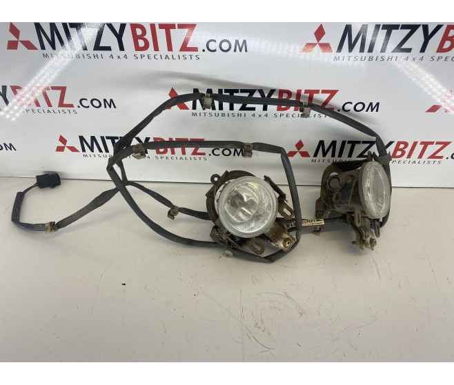 FOG LAMP LOOM HARNESS AND LIGHTS FOR A MITSUBISHI V70# - FOG LAMP LOOM HARNESS AND LIGHTS