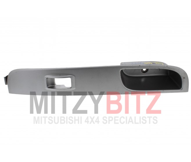 WINDOW SWITCH TRIM REAR LEFT FOR A MITSUBISHI DOOR - 