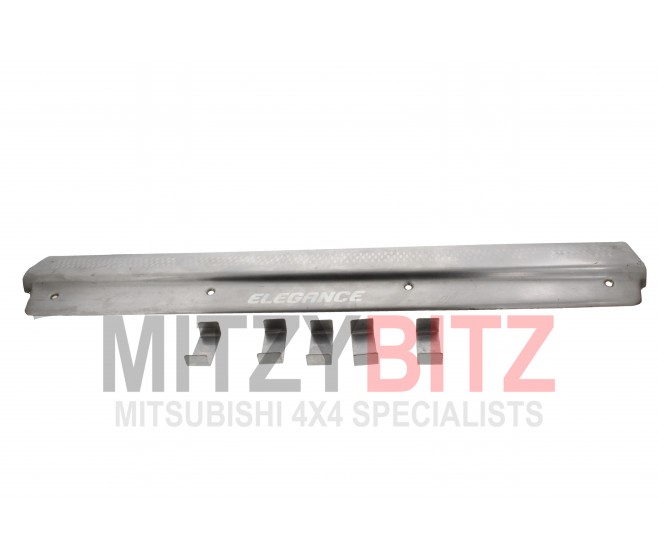 FRONT RIGHT DOOR STEP SCUFF PLATE FOR A MITSUBISHI KA,B0# - INTERIOR TRIM