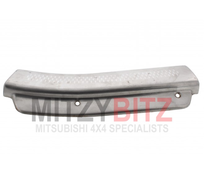 REAR RIGHT DOOR STEP SCUFF PLATE  FOR A MITSUBISHI KA,B0# - REAR RIGHT DOOR STEP SCUFF PLATE 