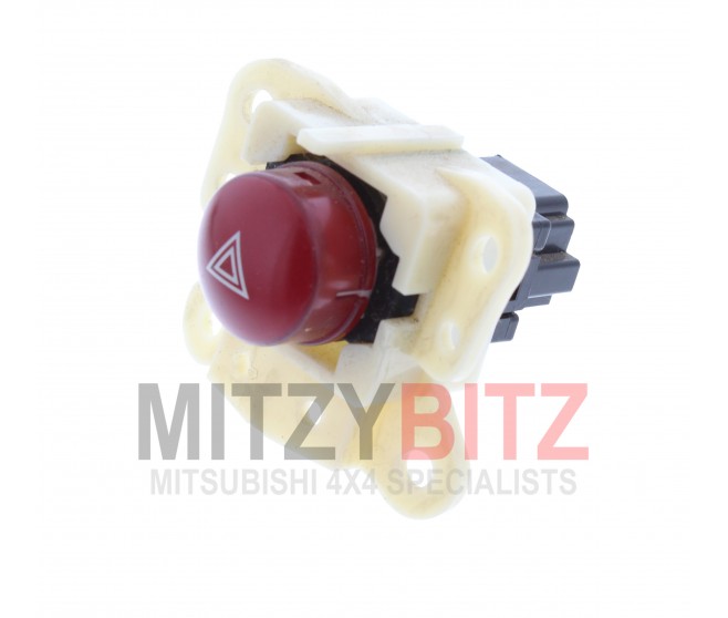 HAZARD WARNING LIGHT SWITCH FOR A MITSUBISHI L200 - KB4T
