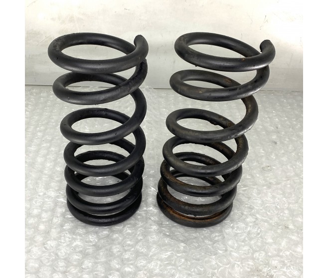 REAR COIL SPRINGS FOR A MITSUBISHI V60,70# - REAR COIL SPRINGS