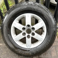 ALLOY WHEEL AND TYRE 17