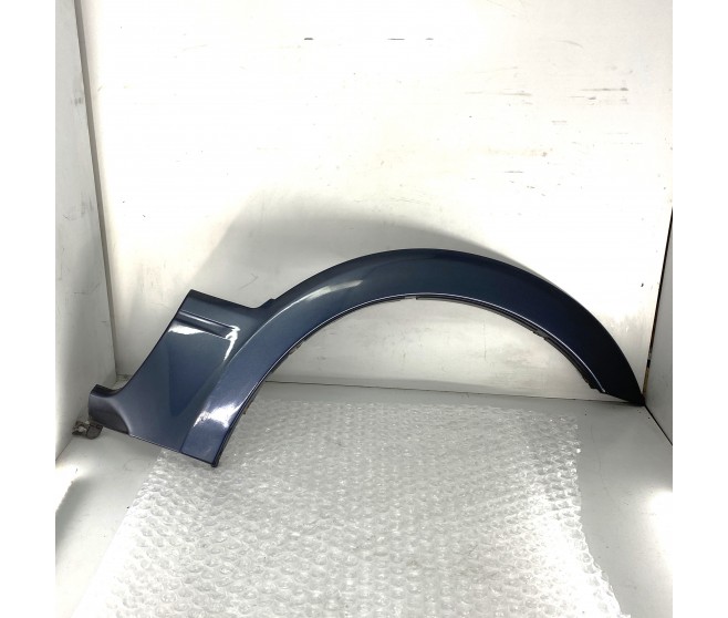 FRONT RIGHT OVERFENDER MOULDING FOR A MITSUBISHI EXTERIOR - 
