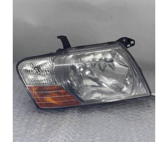 FRONT RIGHT HEADLAMP FOR A MITSUBISHI CHASSIS ELECTRICAL - 