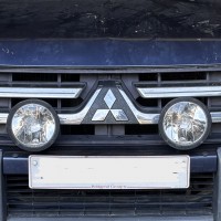 AFTERMARKET FRONT LEFT AND RIGHT FOG LAMPS