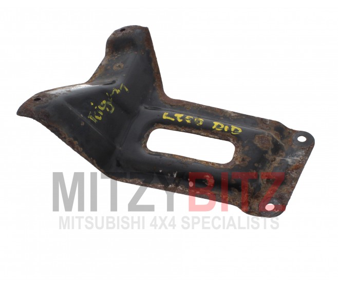 FRONT RIGHT BUMPER STAY FOR A MITSUBISHI BODY - 