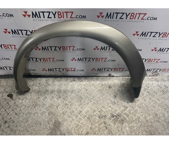 LEFT REAR OVERFENDER WHEEL ARCH TRIM FOR A MITSUBISHI K80,90# - LEFT REAR OVERFENDER WHEEL ARCH TRIM