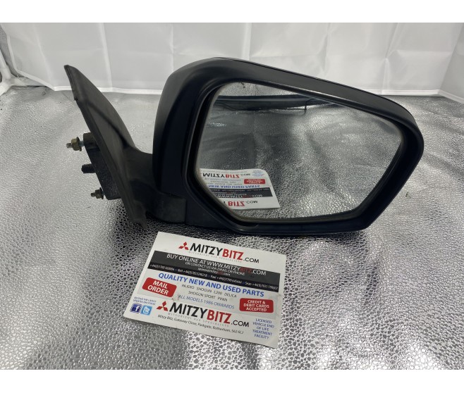 BLACK FRONT RIGHT  MANUAL DOOR WING MIRROR FOR A MITSUBISHI KA,B# - OUTSIDE REAR VIEW MIRROR