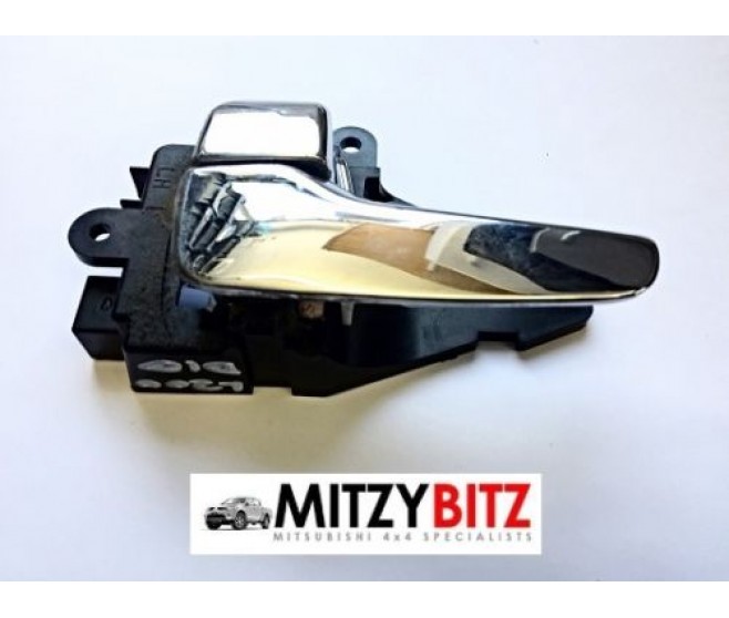 LEFT CHROME INNER DOOR HANDLE FOR A MITSUBISHI L200,L200 SPORTERO - KB8T