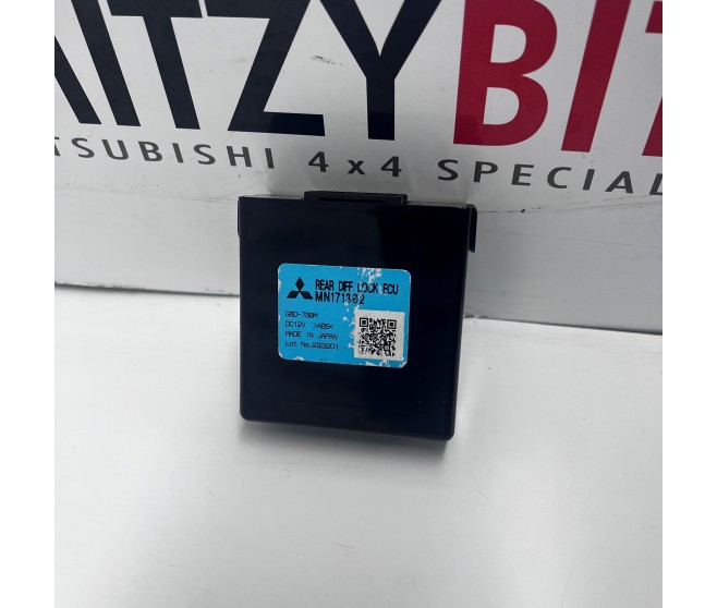 REAR DIFF LOCK ECU FOR A MITSUBISHI L200 - KB4T