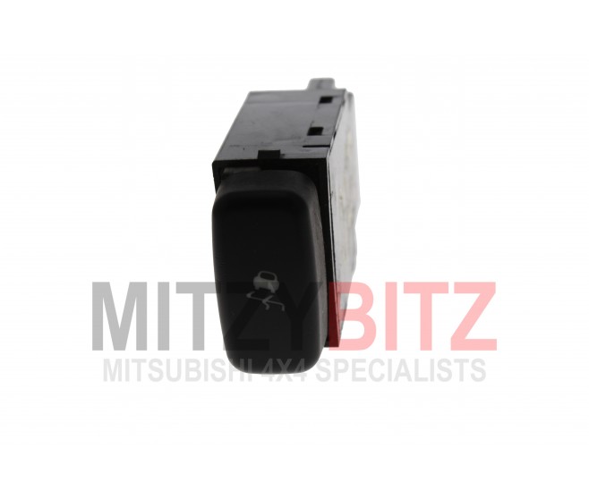TRACTION CONTROL SWITCH FOR A MITSUBISHI L200,L200 SPORTERO - KB4T