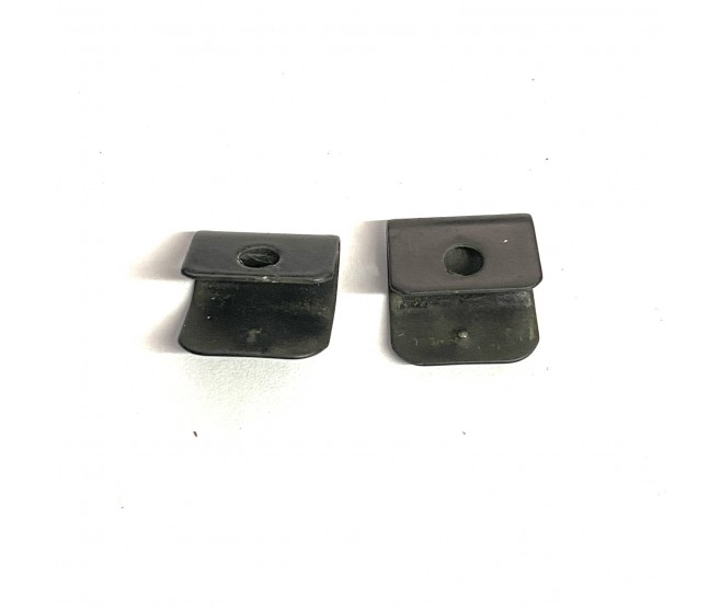 WIND DEFLECTOR CLIPS FOR A MITSUBISHI V60,70# - FRONT DOOR PANEL & GLASS