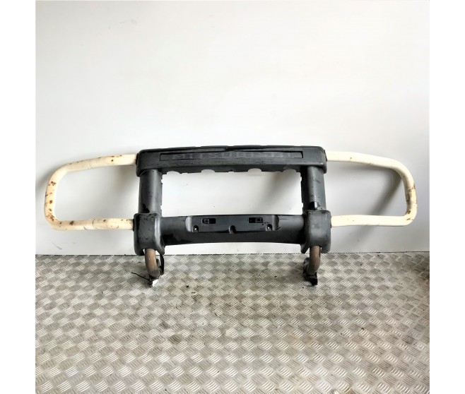 FRONT NUDGE BAR FOR A MITSUBISHI DELICA SPACE GEAR/CARGO - PD6W
