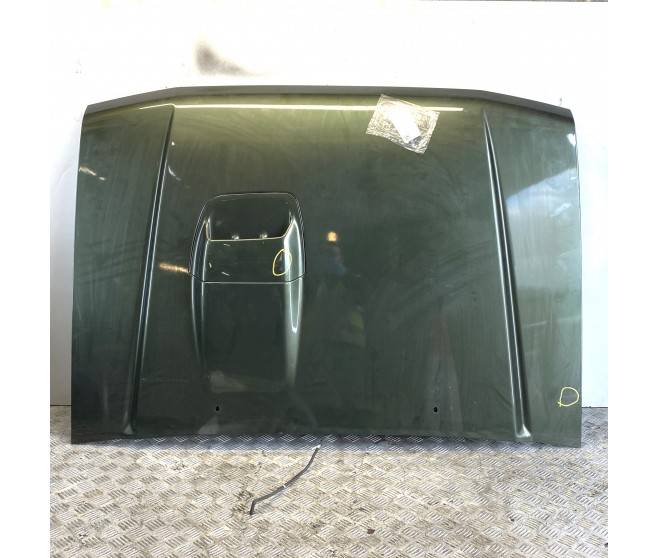 BONNET WITH AIR SCOOP