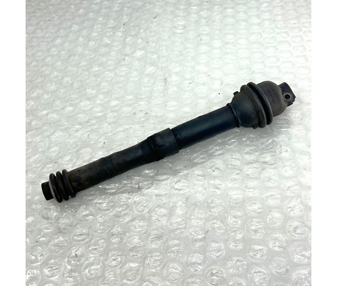 LOWER STEERING SHAFT JOINT FOR A MITSUBISHI CHALLENGER - K96W
