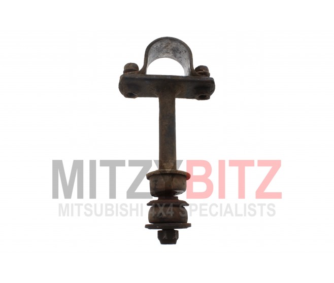 FRONT ANTI ROLL BAR STABILIZER MOUNT FOR A MITSUBISHI FRONT SUSPENSION - 
