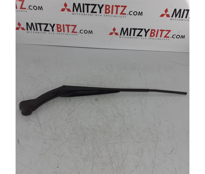 LEFT FRONT WIPER ARM FOR A MITSUBISHI CHASSIS ELECTRICAL - 