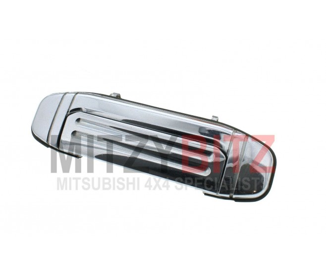 REAR RIGHT CHROME DOOR HANDLE FOR A MITSUBISHI V20-50# - REAR RIGHT CHROME DOOR HANDLE