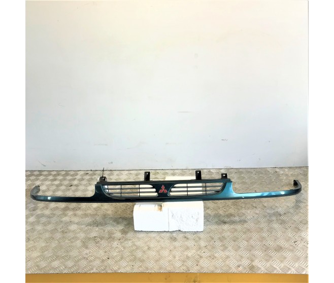 RADIATOR GRILLE FOR A MITSUBISHI PA-PF# - RADIATOR GRILLE