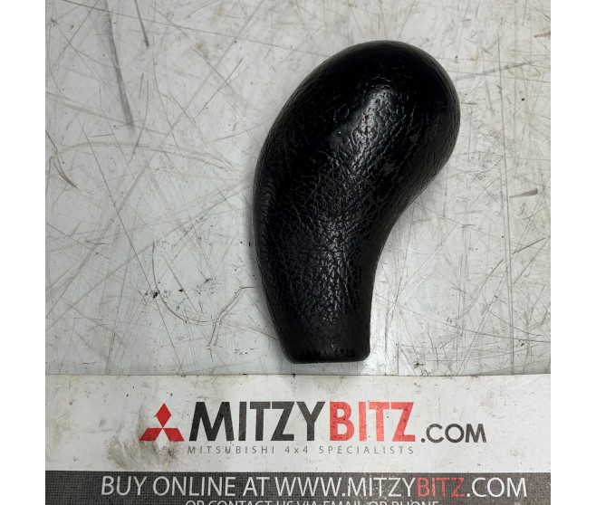 GEARSHIFT LEVER KNOB FOR A MITSUBISHI H53,58A - GEARSHIFT LEVER KNOB
