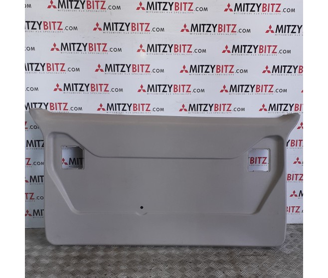 TAILGATE DOOR CARD FOR A MITSUBISHI PA-PF# - TAILGATE DOOR CARD