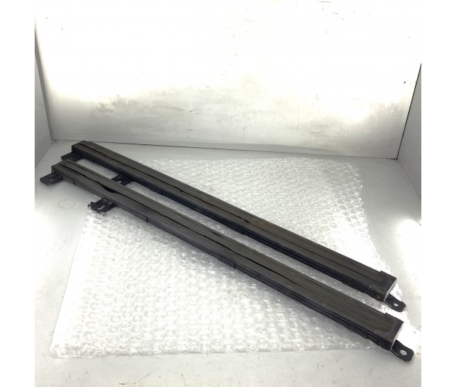MIDDLE ROW CAPTAIN SEAT RUNNER RAILS FOR A MITSUBISHI PA-PF# - MIDDLE ROW CAPTAIN SEAT RUNNER RAILS