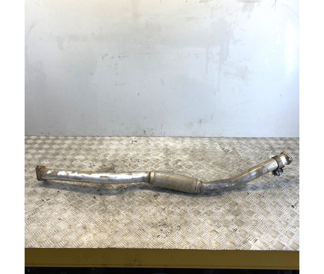 FRONT EXHAUST DOWN PIPE FOR A MITSUBISHI DELICA SPACE GEAR/CARGO - PD8W
