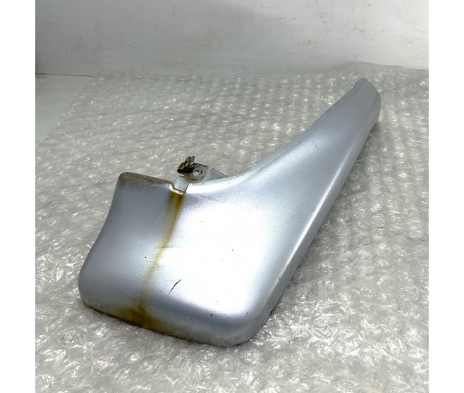 MUD FLAP REAR RIGHT FOR A MITSUBISHI EXTERIOR - 