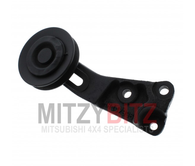 AIR CON TENSION PULLEY AND BRACKET FOR A MITSUBISHI L200 - K74T