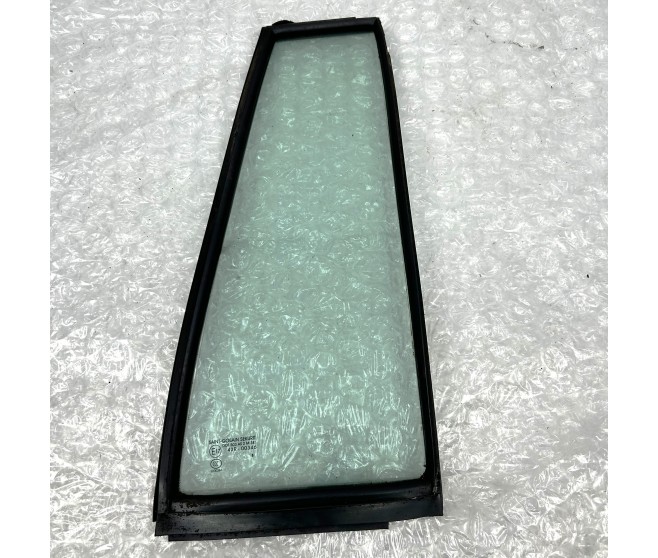 STATIONARY DOOR GLASS REAR RIGHT FOR A MITSUBISHI K80,90# - STATIONARY DOOR GLASS REAR RIGHT