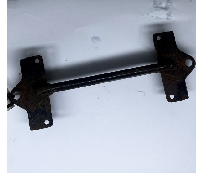 BATTERY HOLDER BRACKET ONLY FOR A MITSUBISHI PAJERO IO - H66W