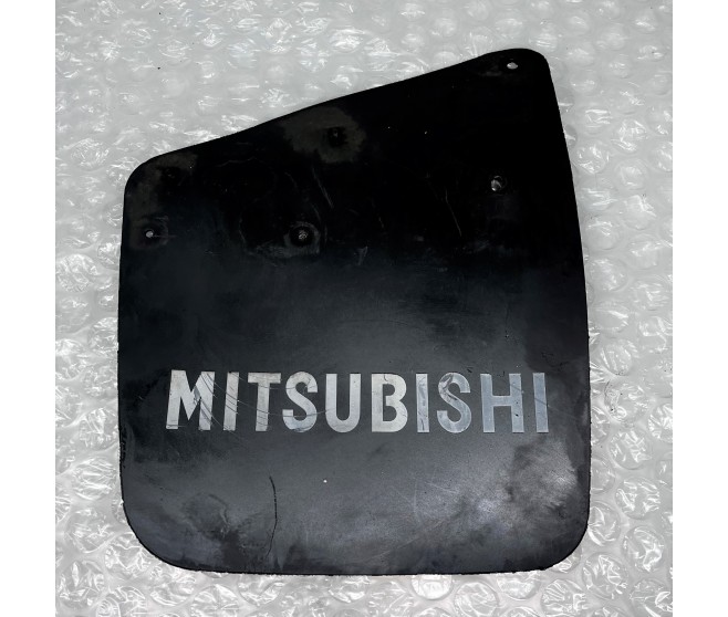 MUD GUARD REAR RIGHT FOR A MITSUBISHI PAJERO JR - H57A