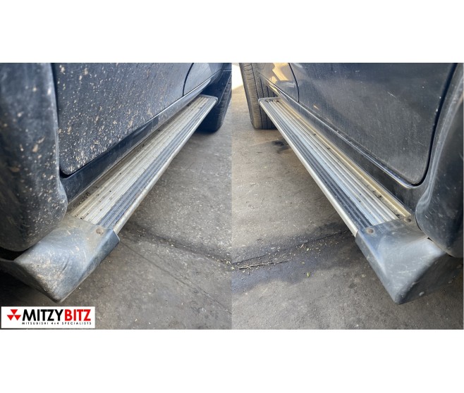 SIDESTEPS LEFT AND RIGHT FOR A MITSUBISHI EXTERIOR - 