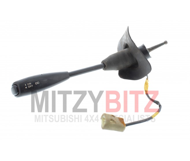 OVERDRIVE GEARSHIFT LEVER STICK FOR A MITSUBISHI DELICA SPACE GEAR/CARGO - PA4W